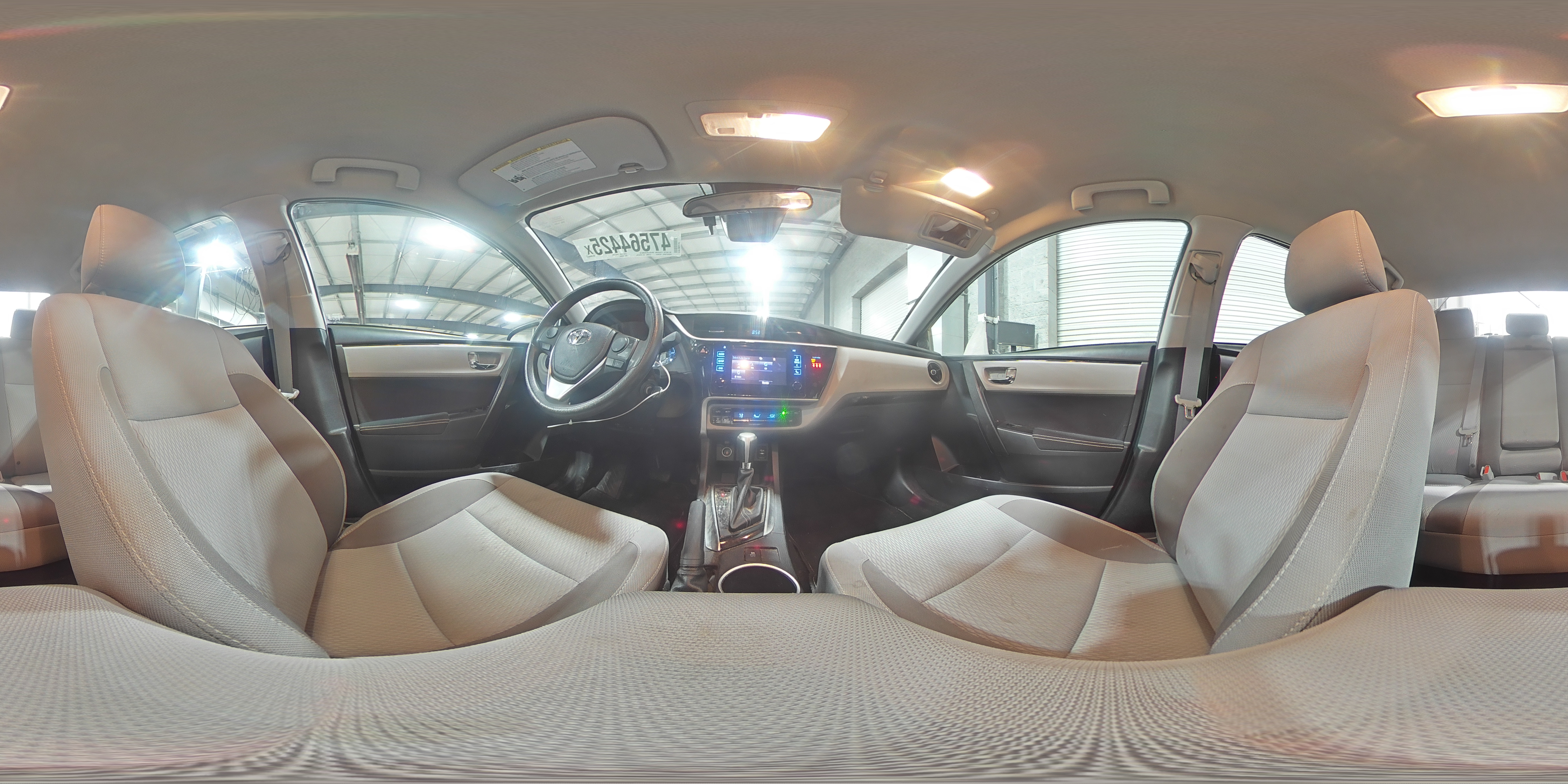 2018 Toyota Corolla - Image 14