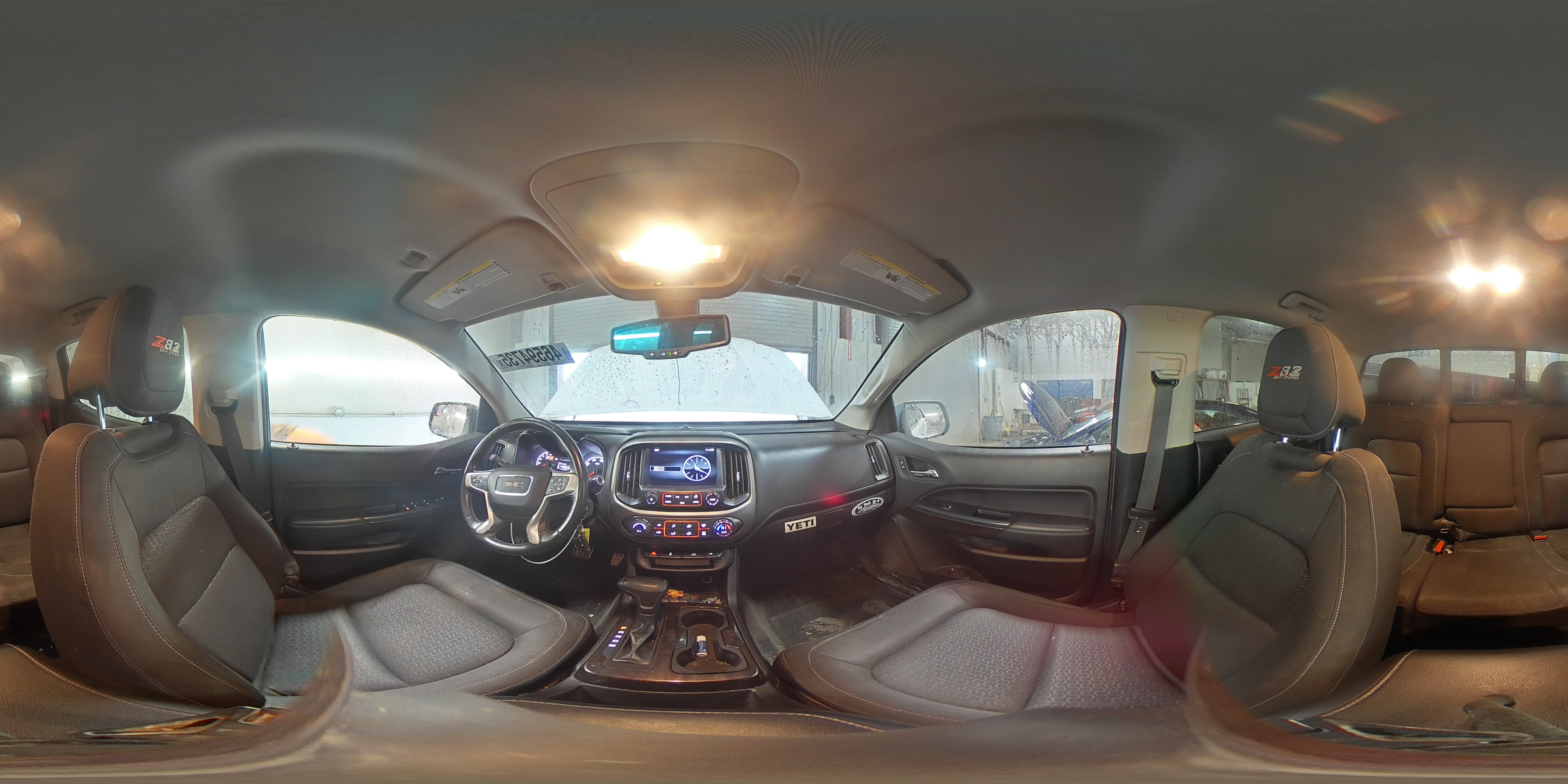 2015 GMC Canyon - Image 14