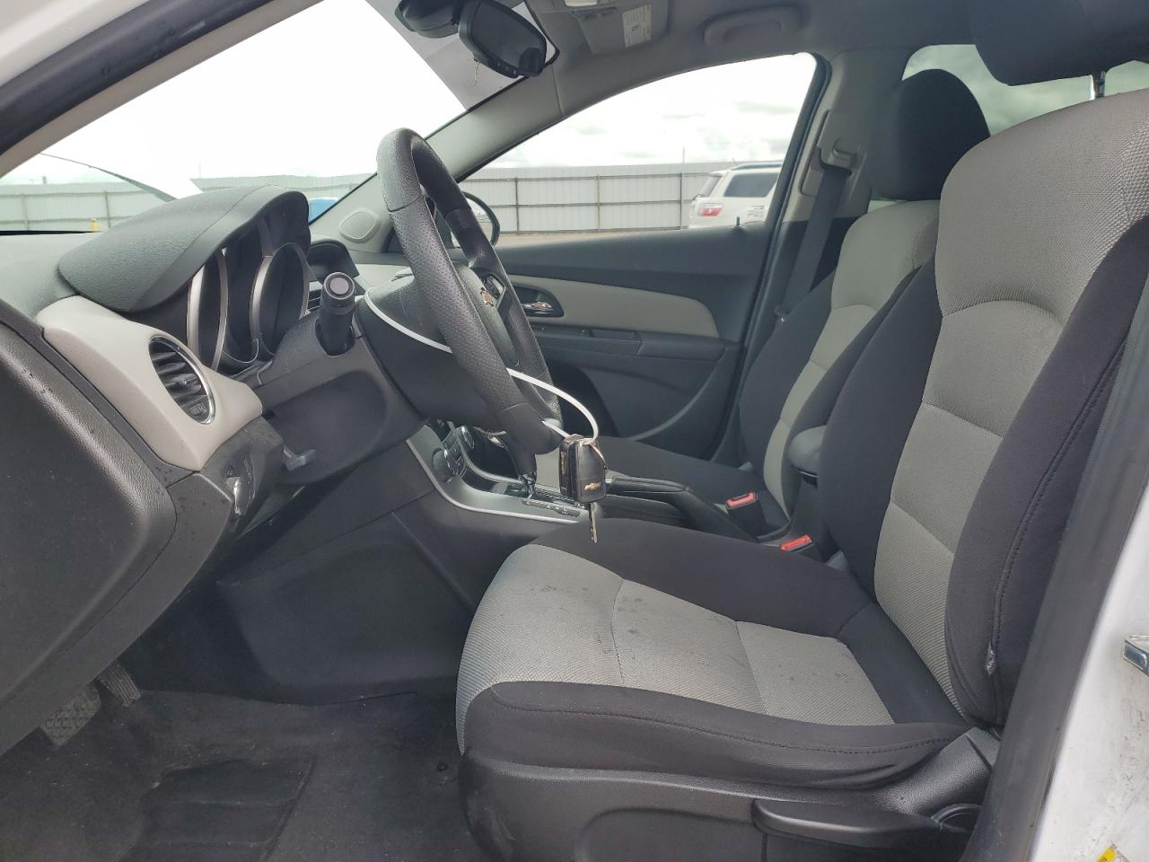 2016 Chevrolet Cruze - Image 7