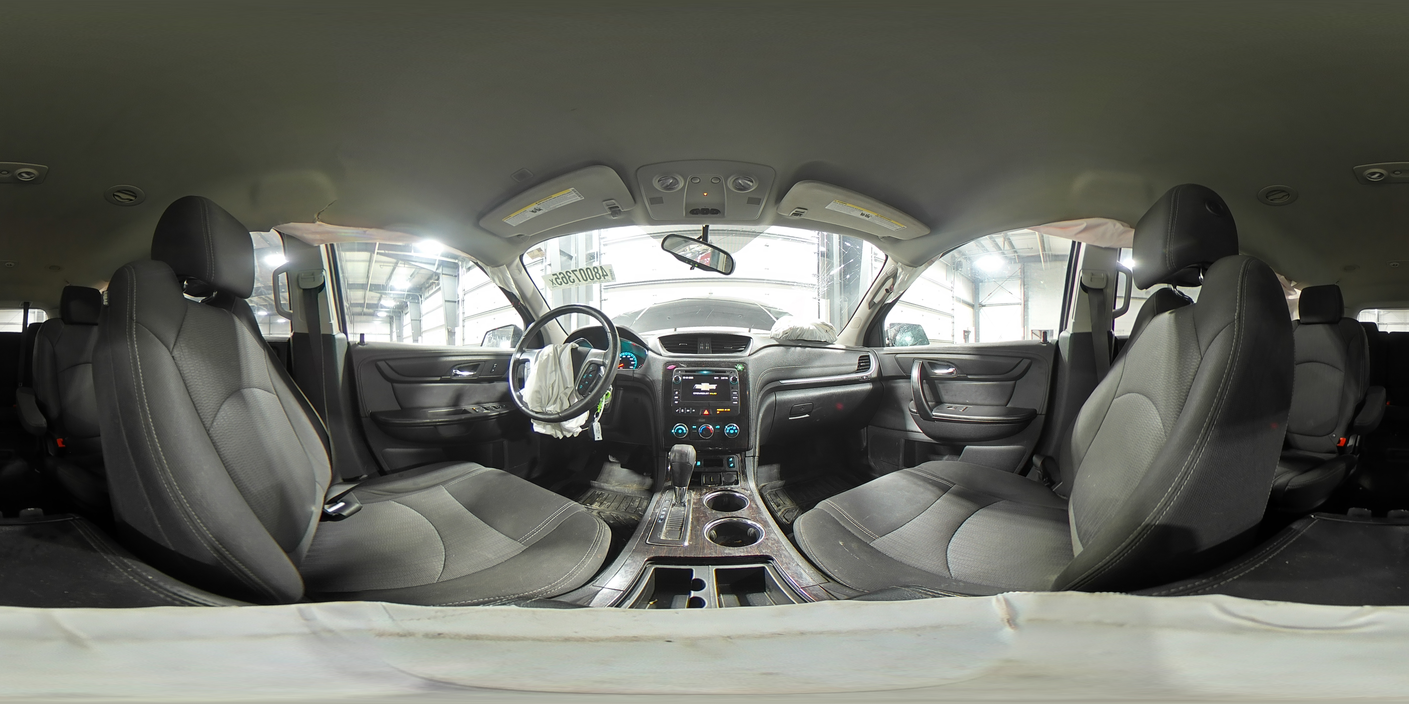 2017 Chevrolet Traverse - Image 16