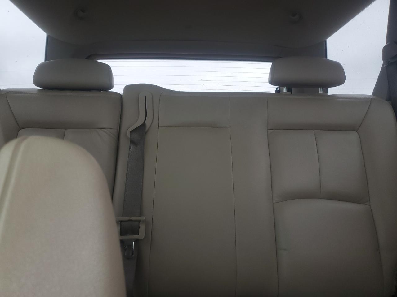 2006 Saturn VUE - Image 10