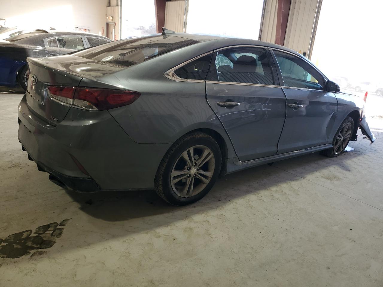 2018 Hyundai Sonata - Image 3