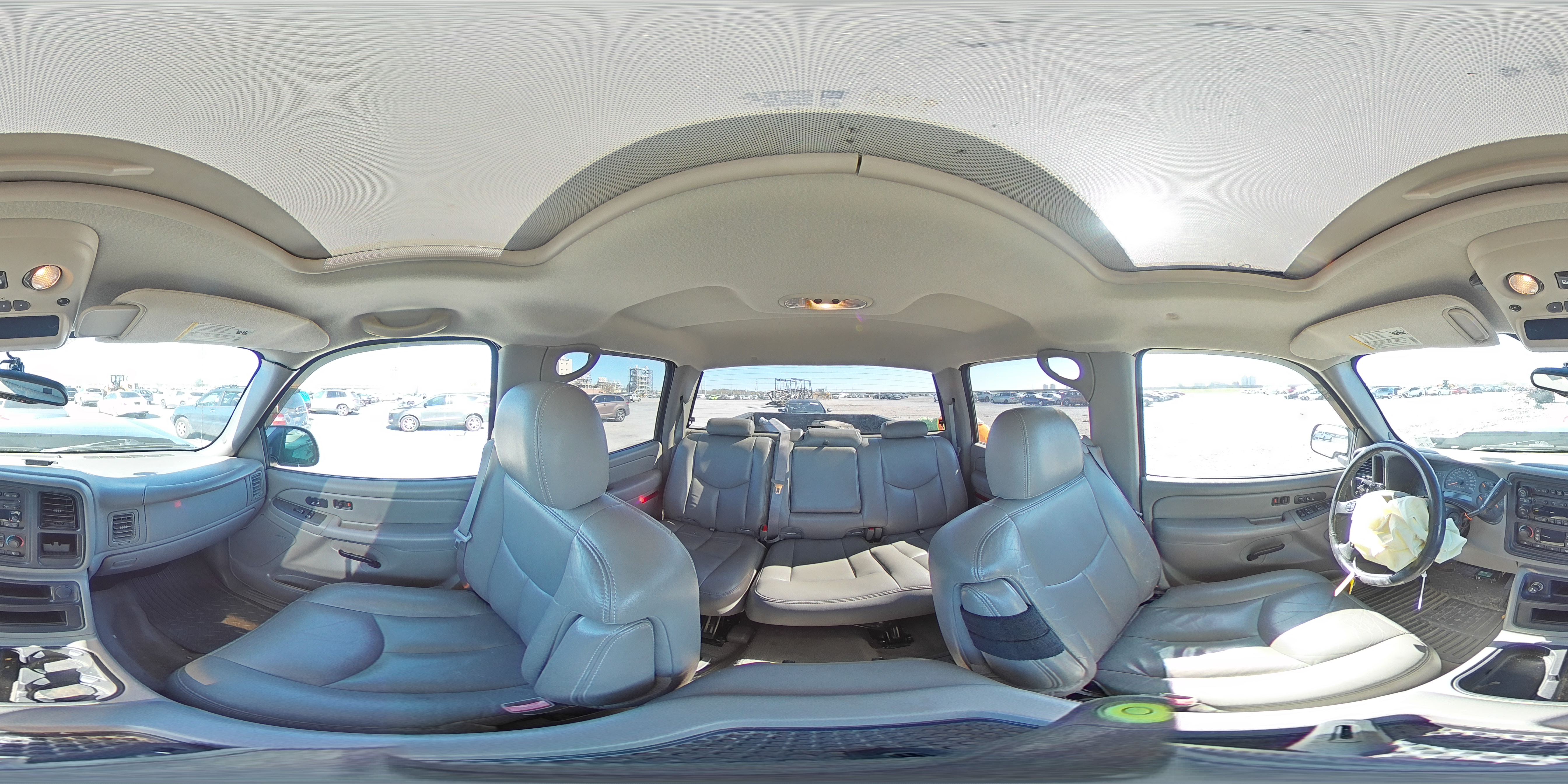 2007 Chevrolet Silverado - Image 13
