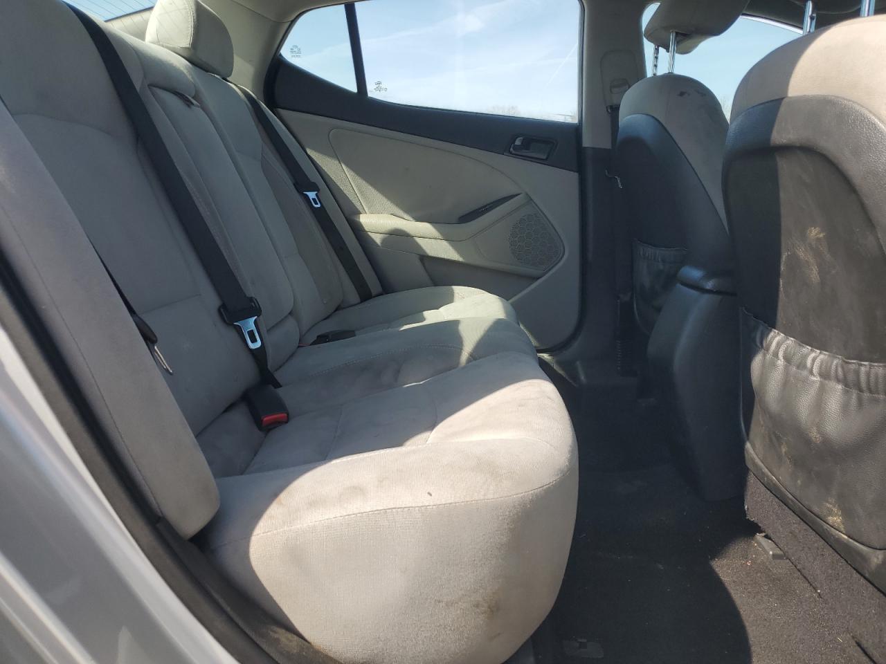 2014 Kia Optima - Image 10
