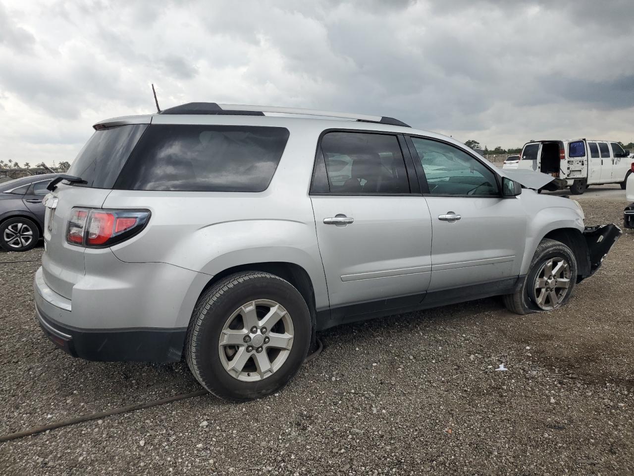 2016 GMC Acadia - Image 3