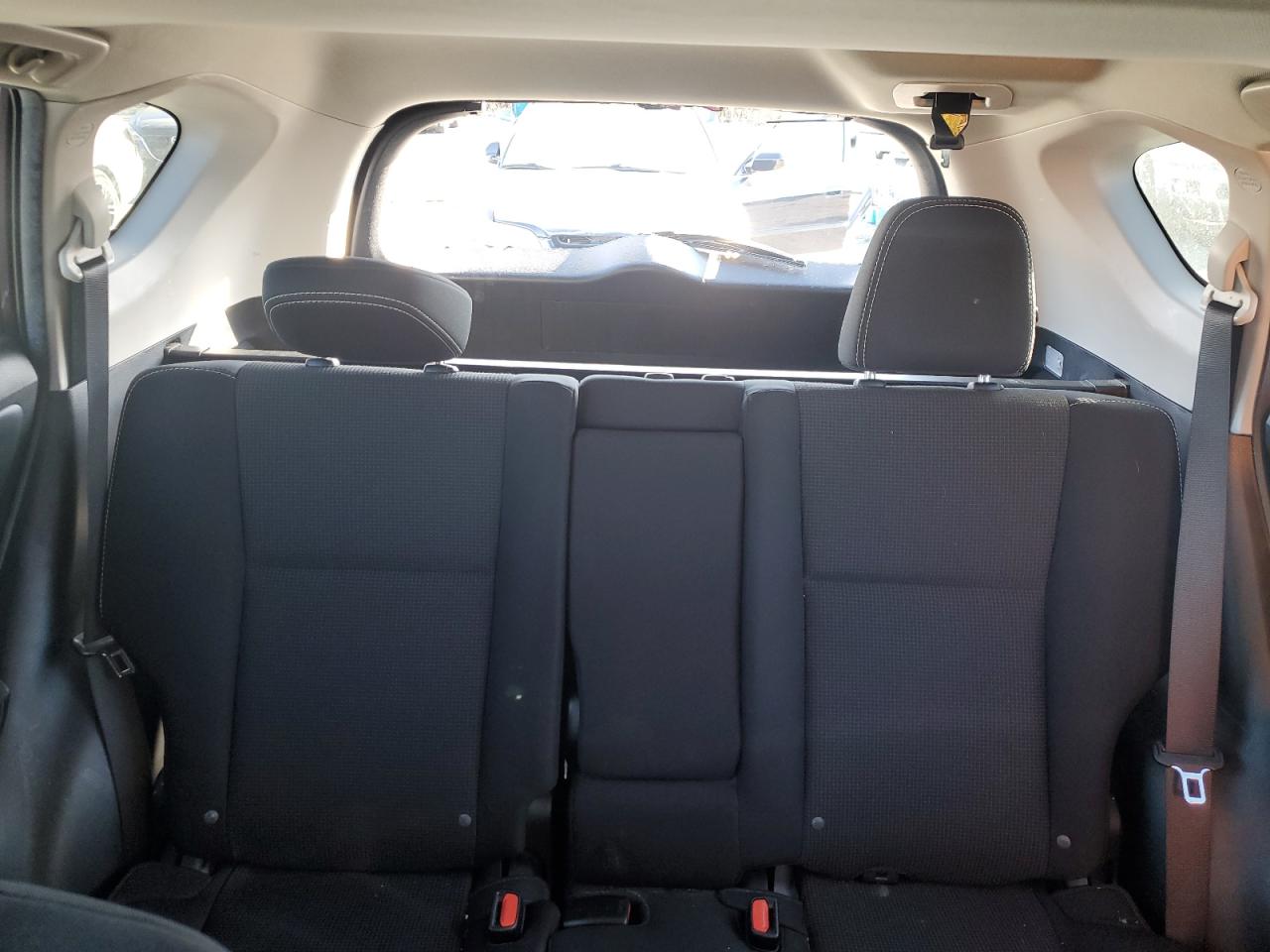 2016 Toyota RAV 4 - Image 10