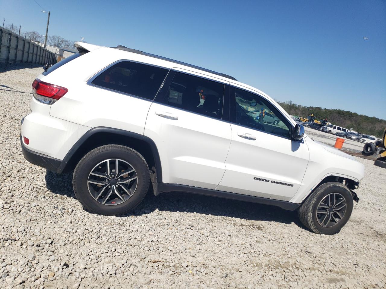 2021 Jeep Grand Cherokee - Image 3