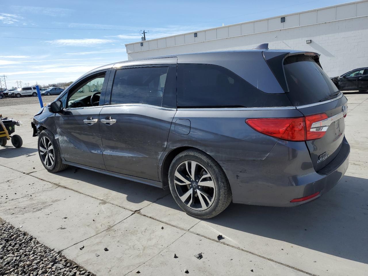 2019 Honda Odyssey - Image 2