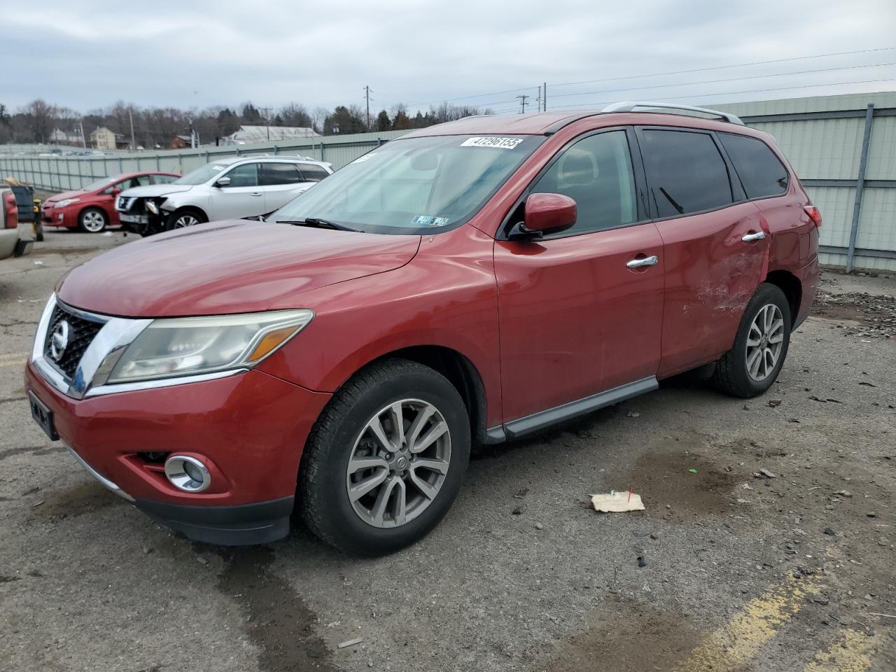 2015 Nissan Pathfinder - Image 1