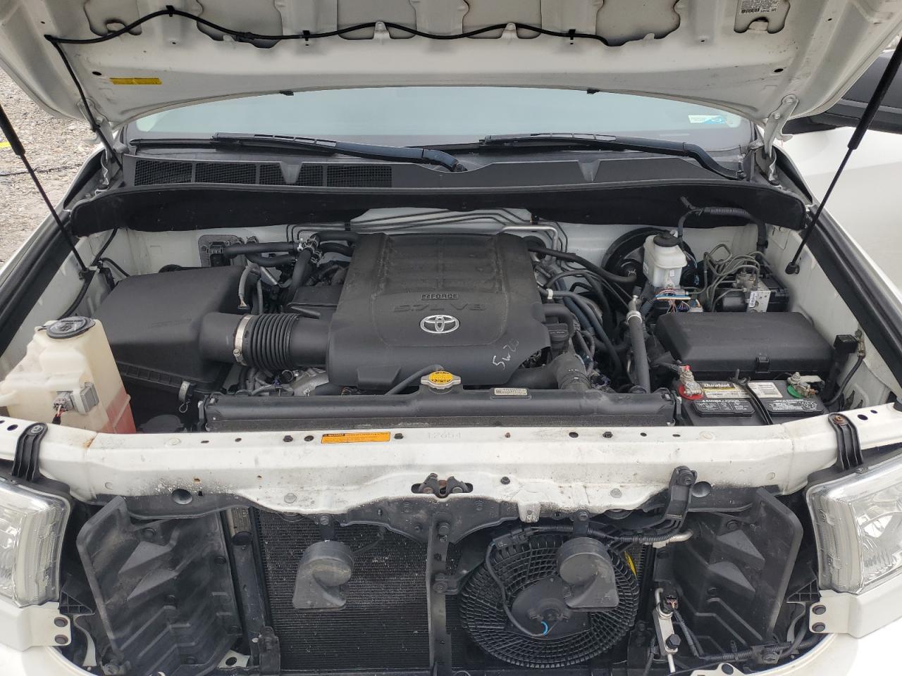 2013 Toyota Sequoia - Image 12