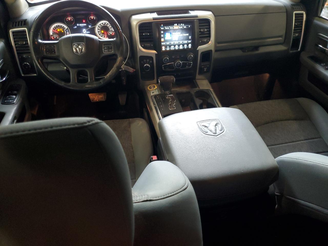 2013 RAM 1500 - Image 8