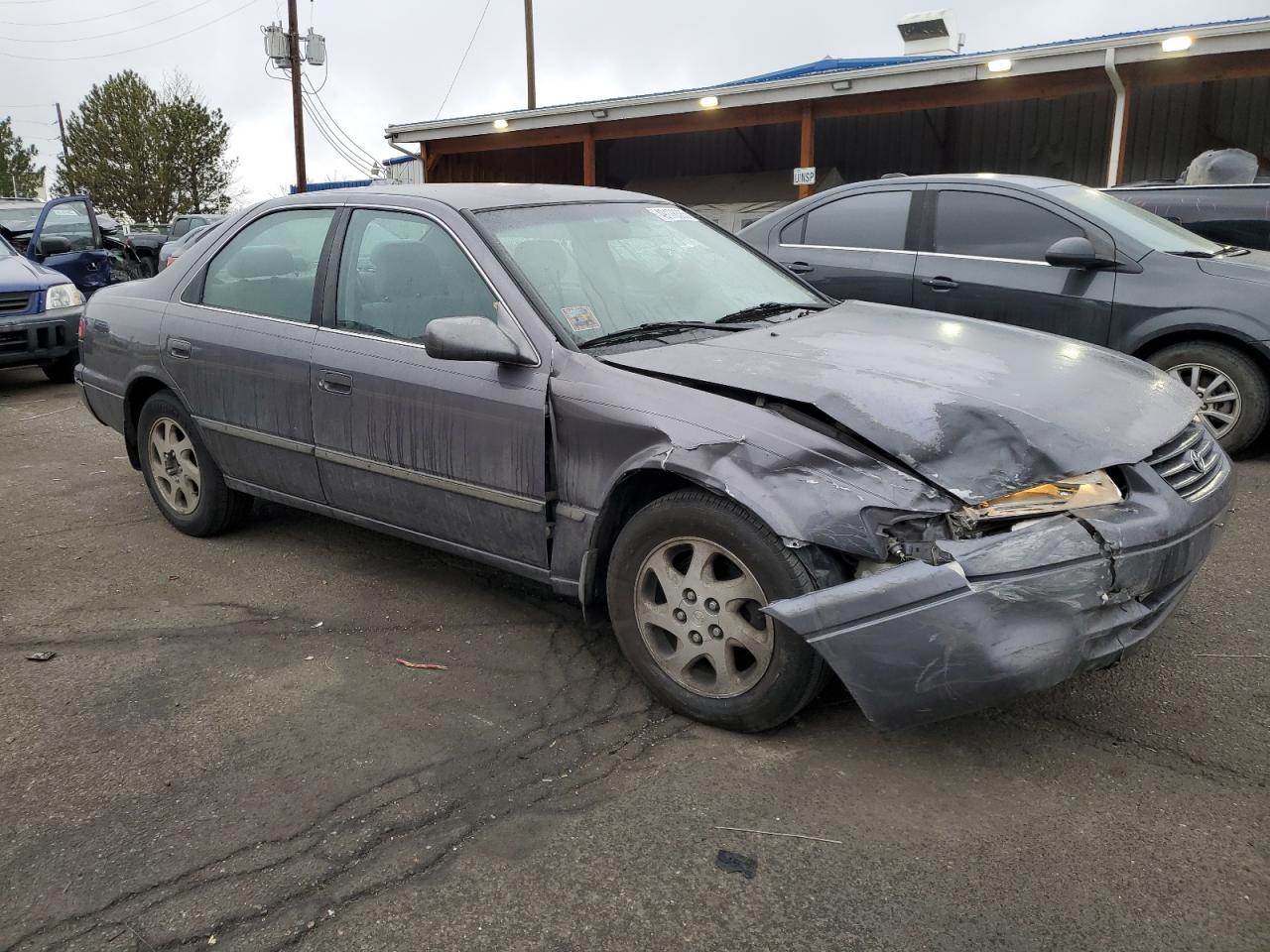 1999 Toyota Camry - Image 4