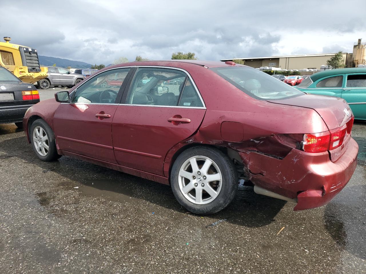 2005 Honda Accord - Image 2