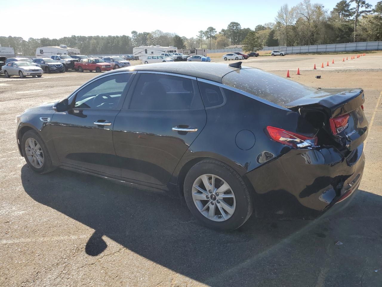 2016 Kia Optima - Image 2