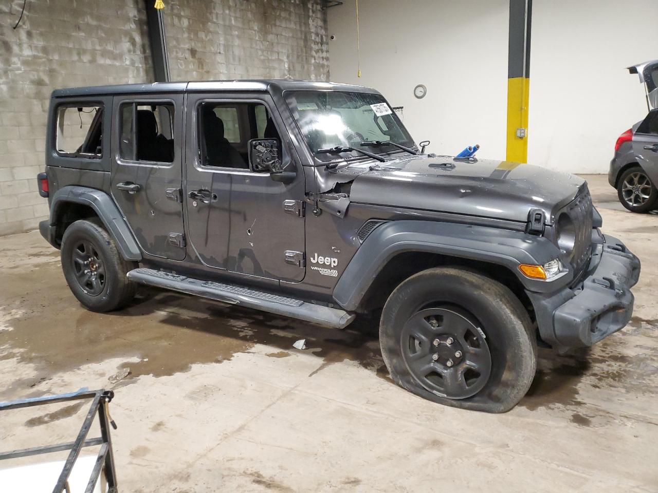 2018 Jeep Wrangler - Image 4