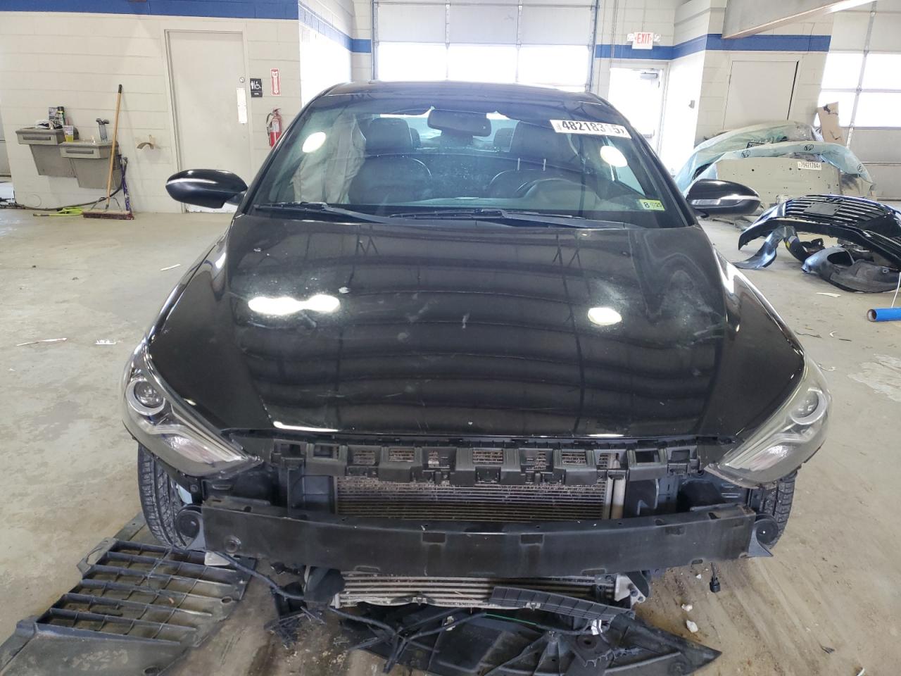 2018 Hyundai Elantra - Image 5