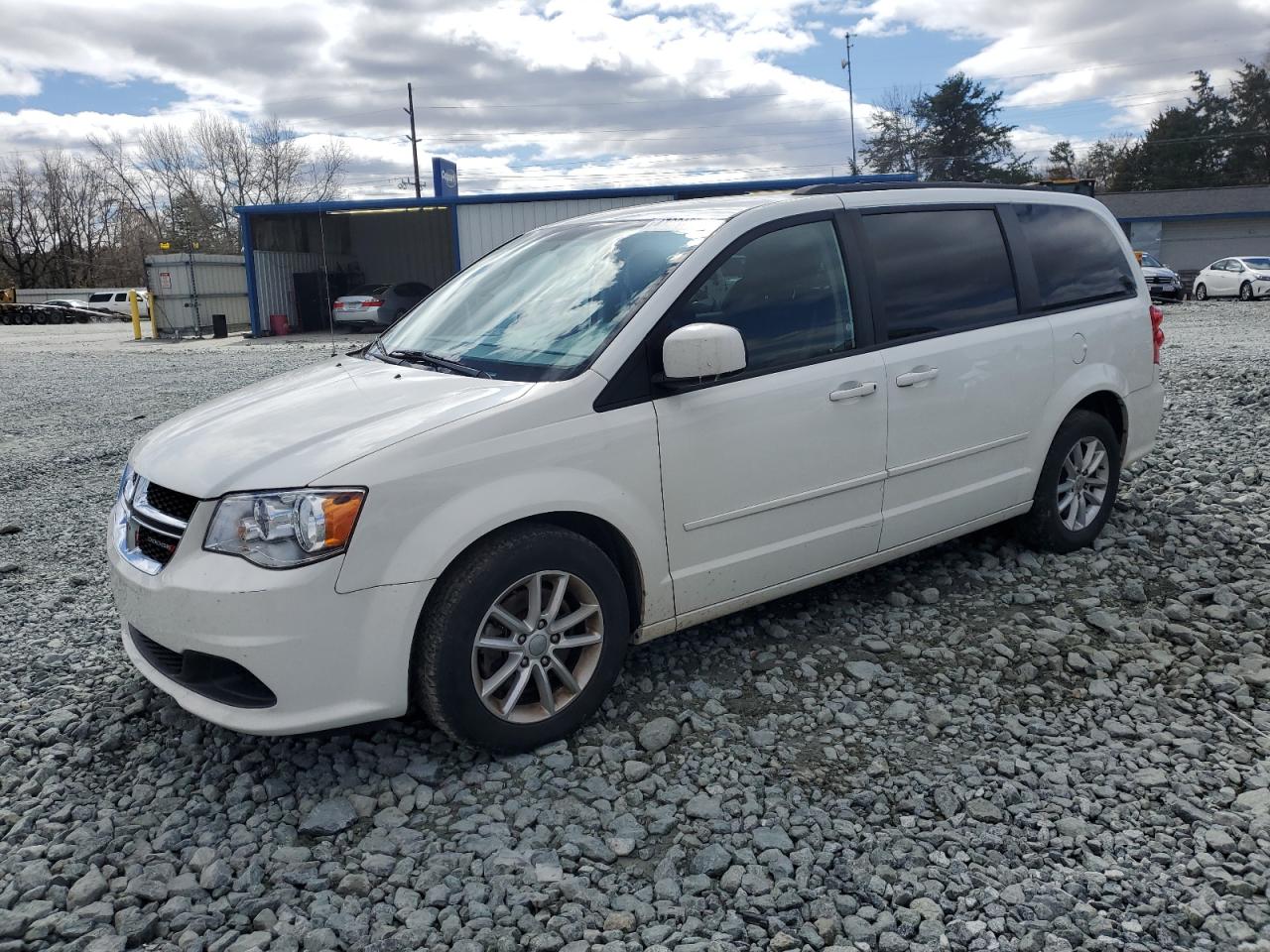2013 Dodge Caravan - Image 1