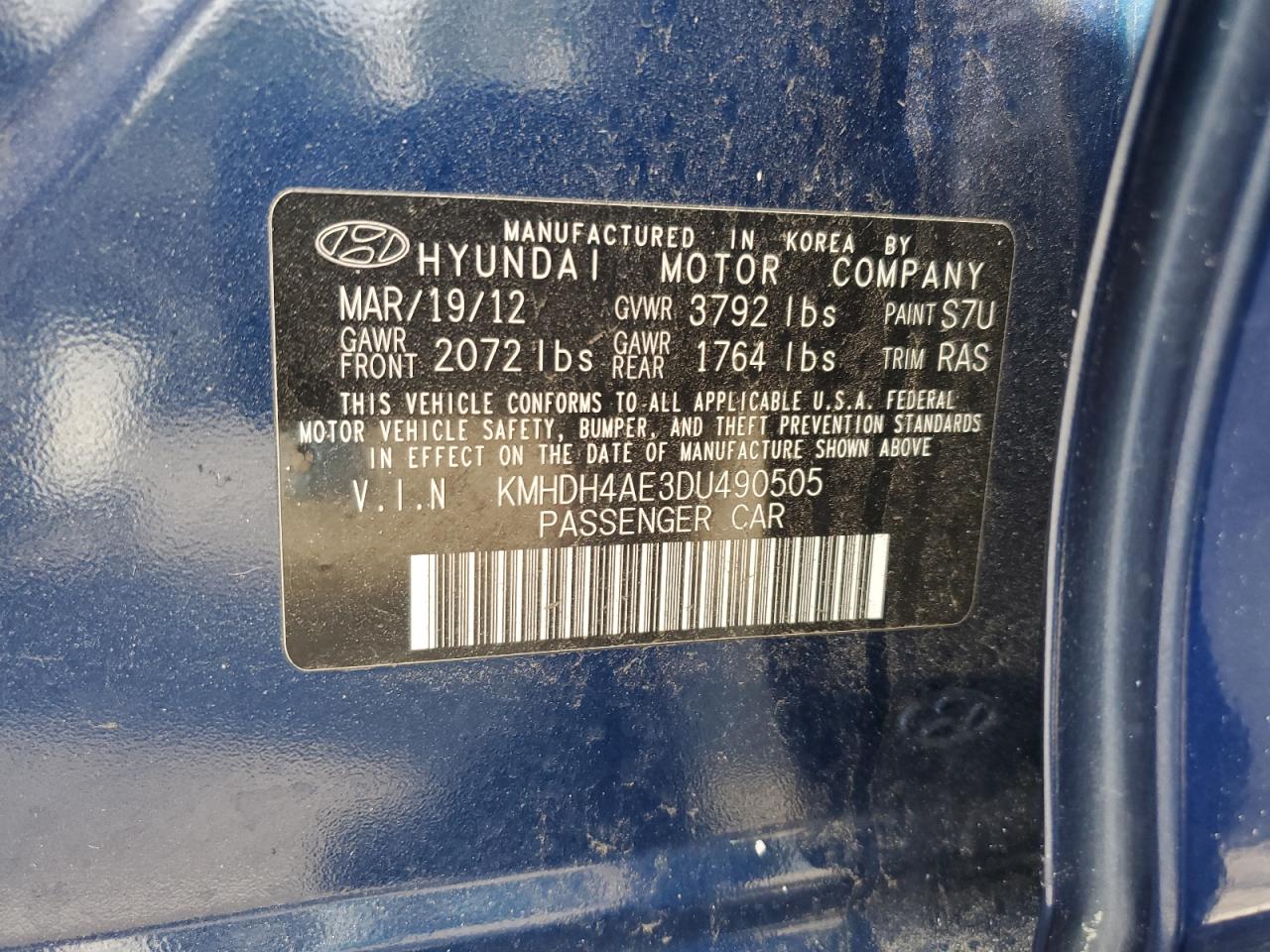 2013 Hyundai Elantra - Image 12