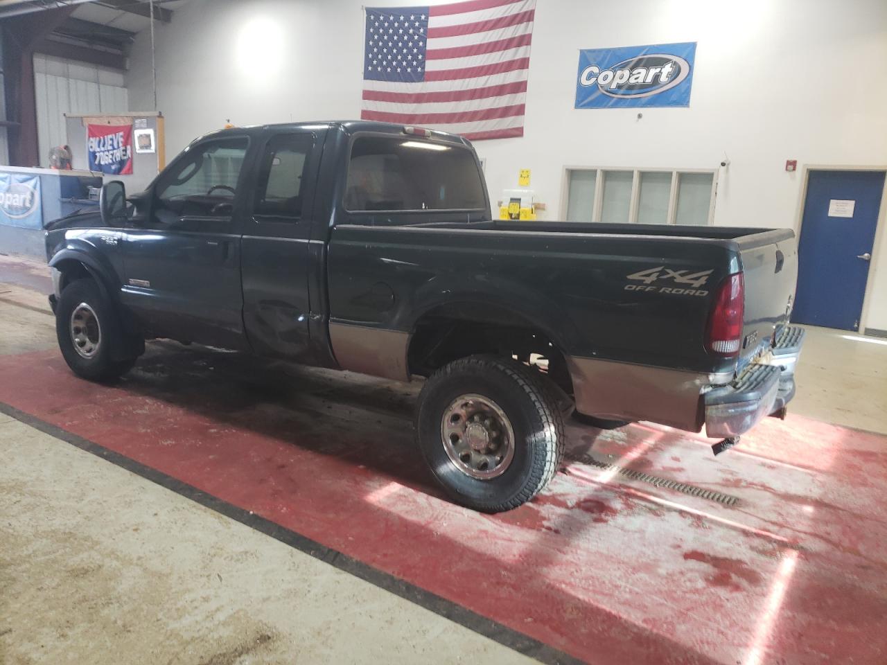 2004 Ford F250 - Image 2