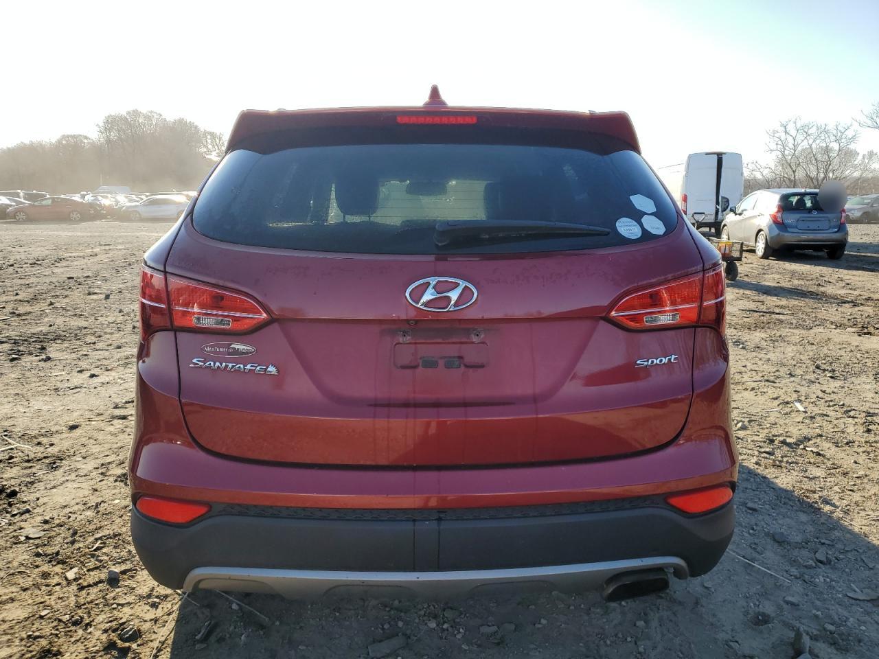 2014 Hyundai Santa Fe - Image 8