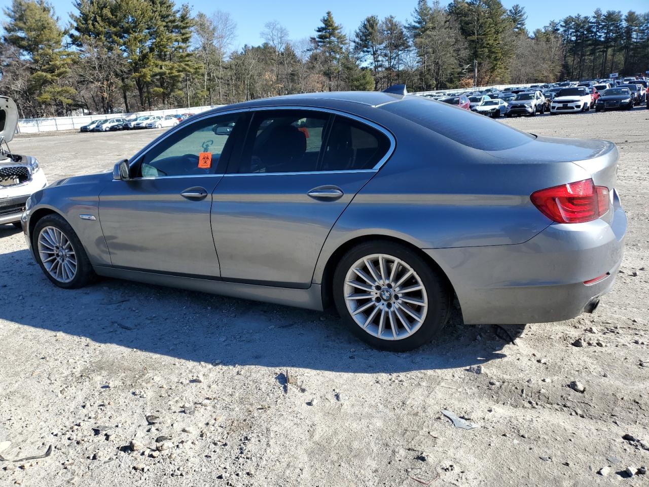 2011 BMW 5er - Image 2