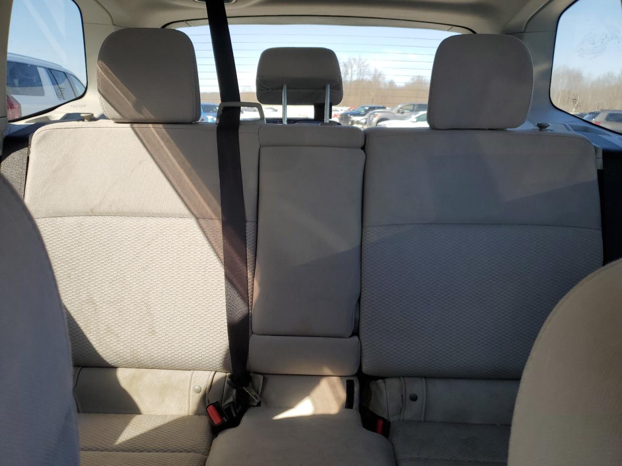 2015 Subaru Forester - Image 10