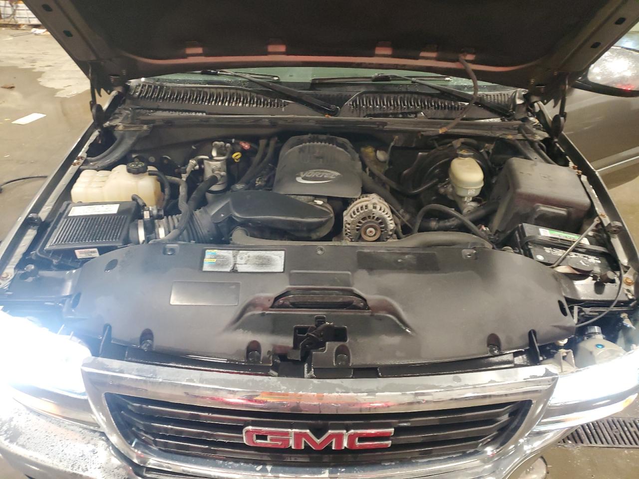 2007 GMC Sierra - Image 11