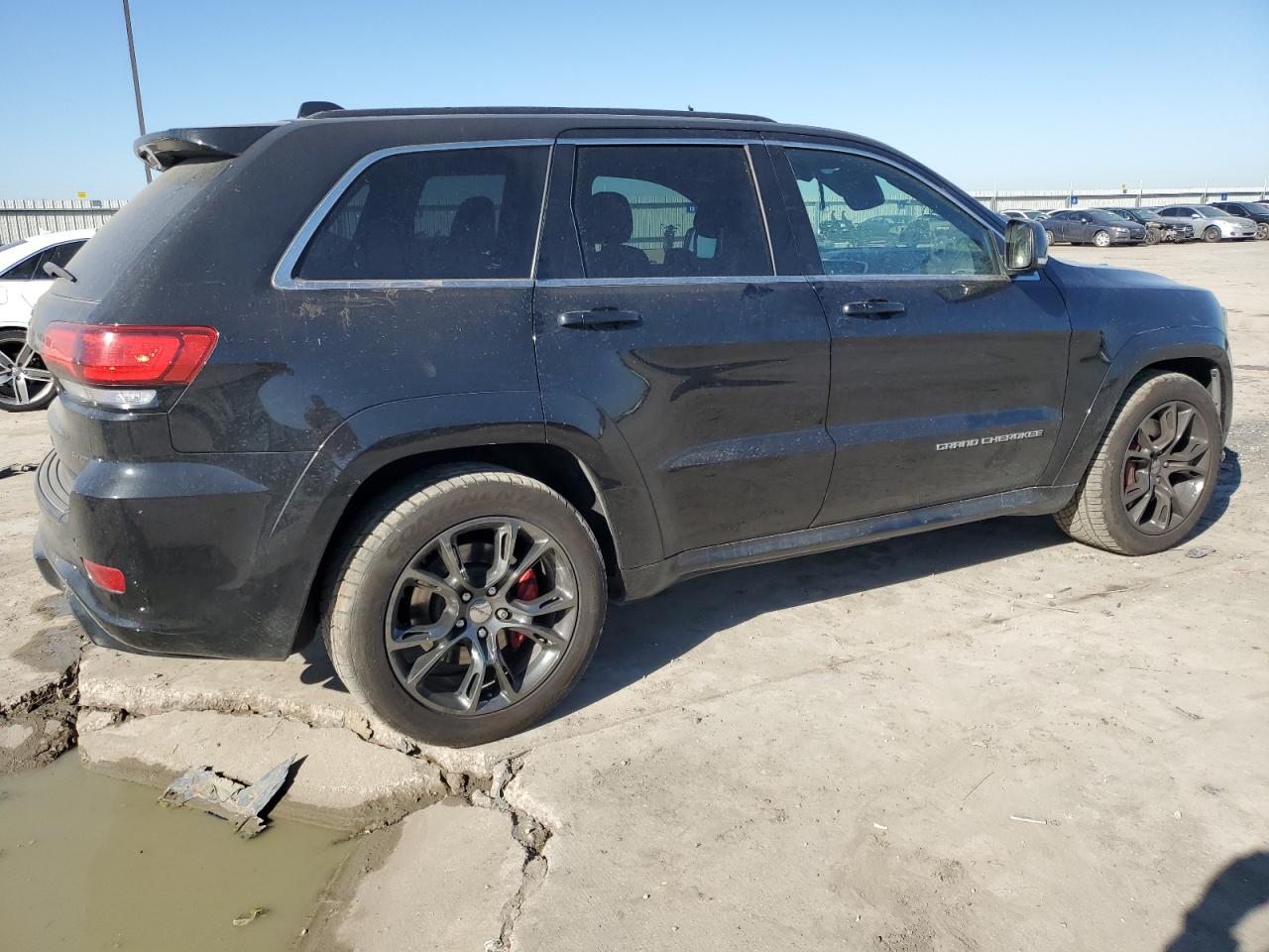 2015 Jeep Grand Cherokee - Image 3