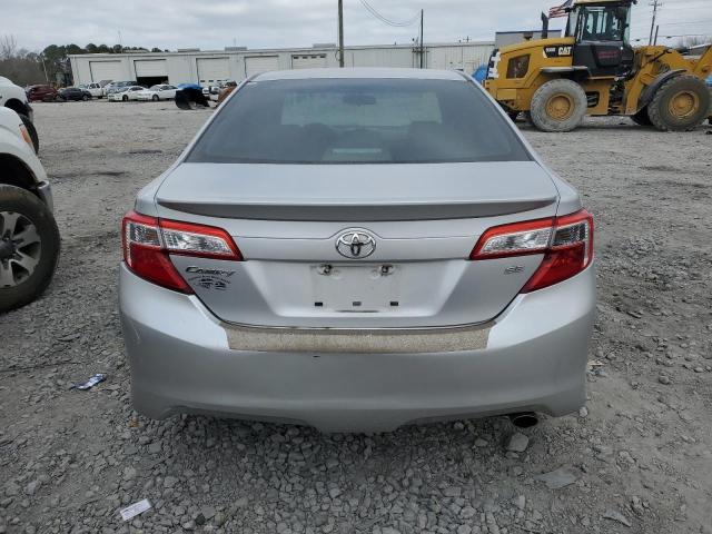 Седаны TOYOTA CAMRY 2012 Серебристый