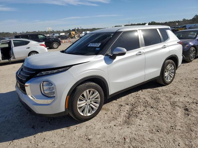  MITSUBISHI OUTLANDER 2024 Biały