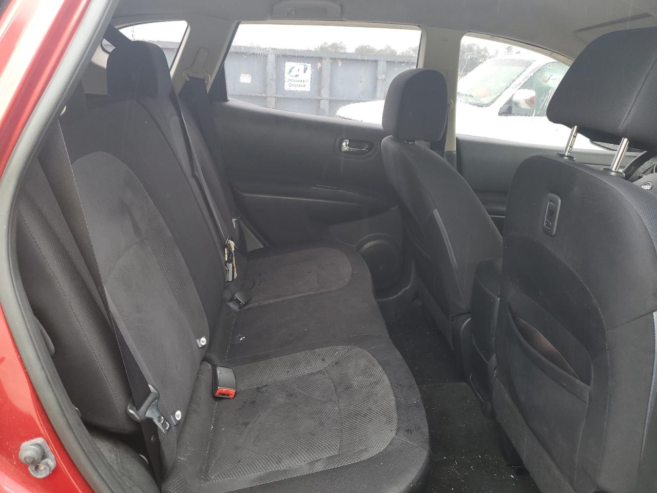 2011 Nissan Rogue - Image 11