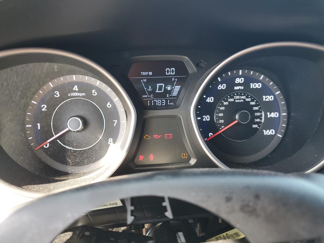 2015 Hyundai Elantra - Image 9