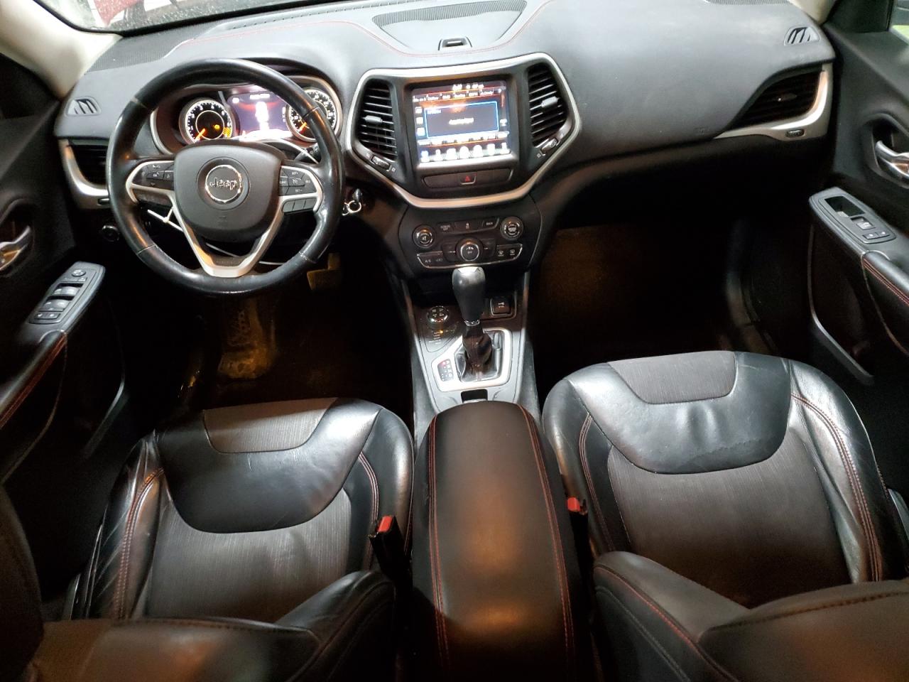2015 Jeep Cherokee - Image 8