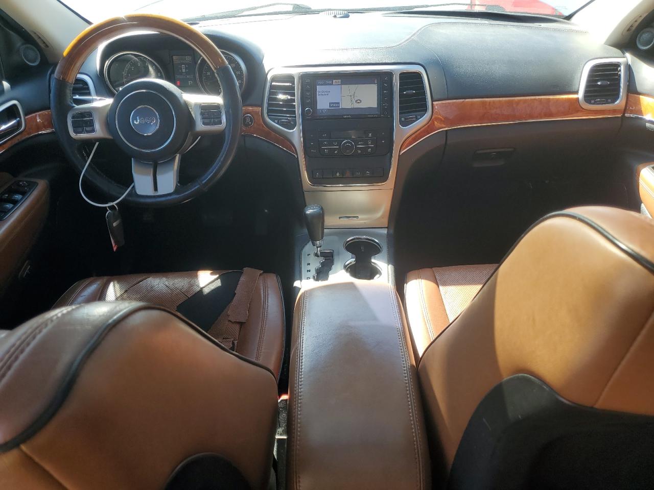 2012 Jeep Grand Cherokee - Image 8
