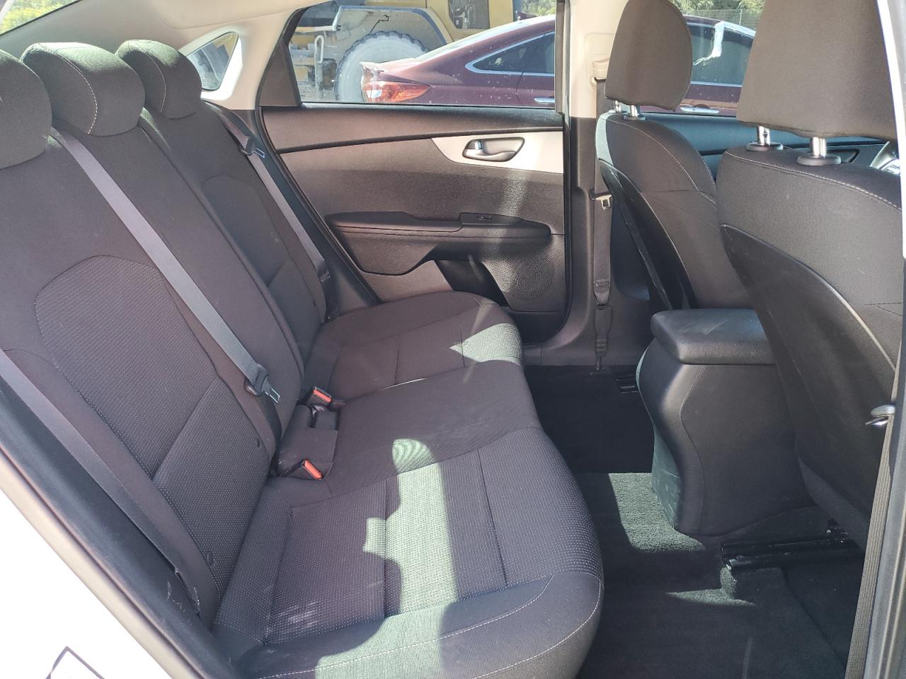 2019 Kia Forte - Image 10