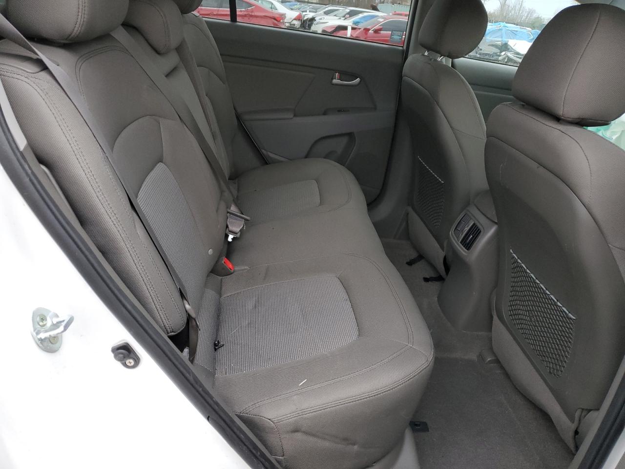 2015 Kia Sportage - Image 11