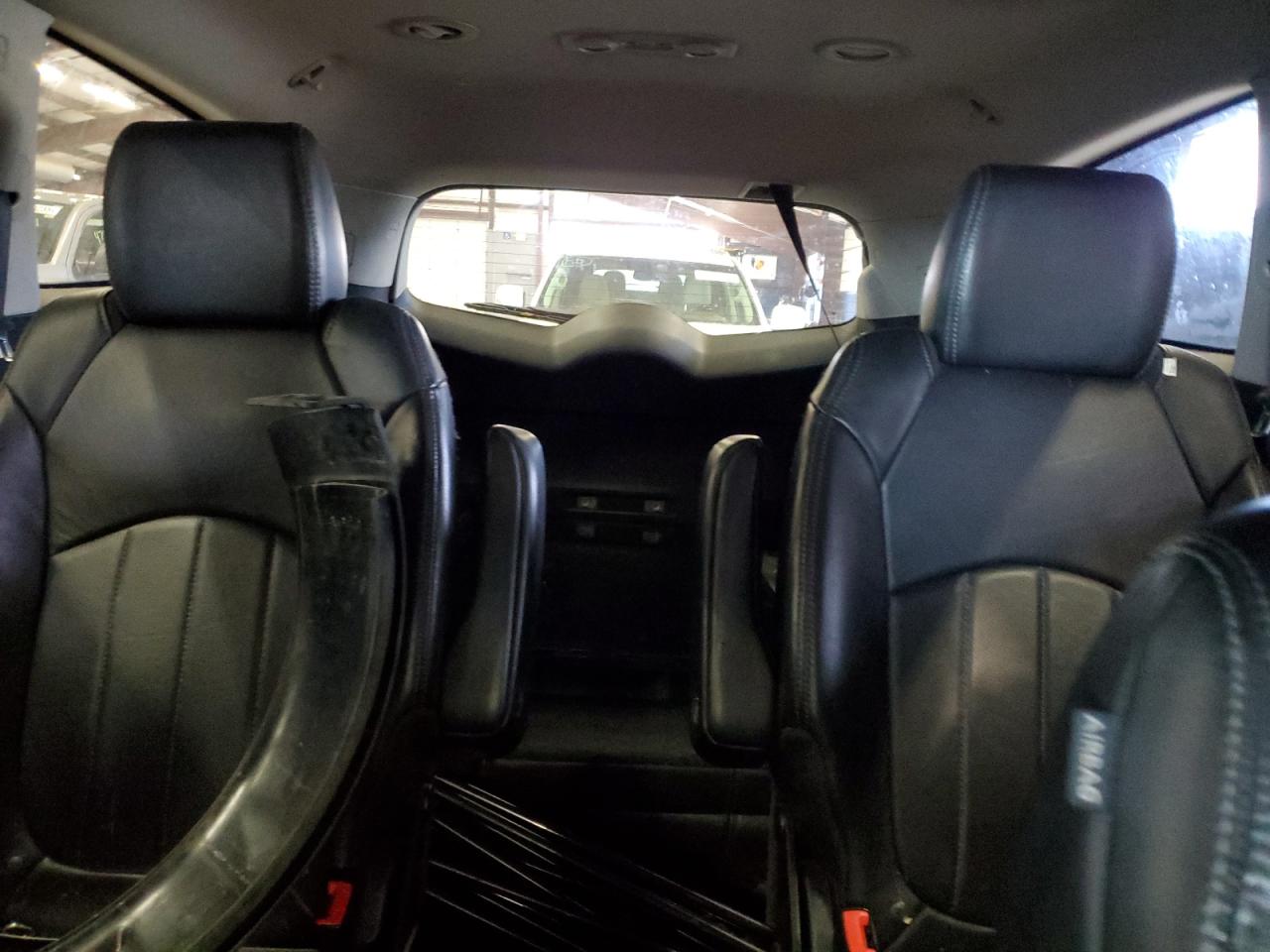 2013 Buick Enclave - Image 10