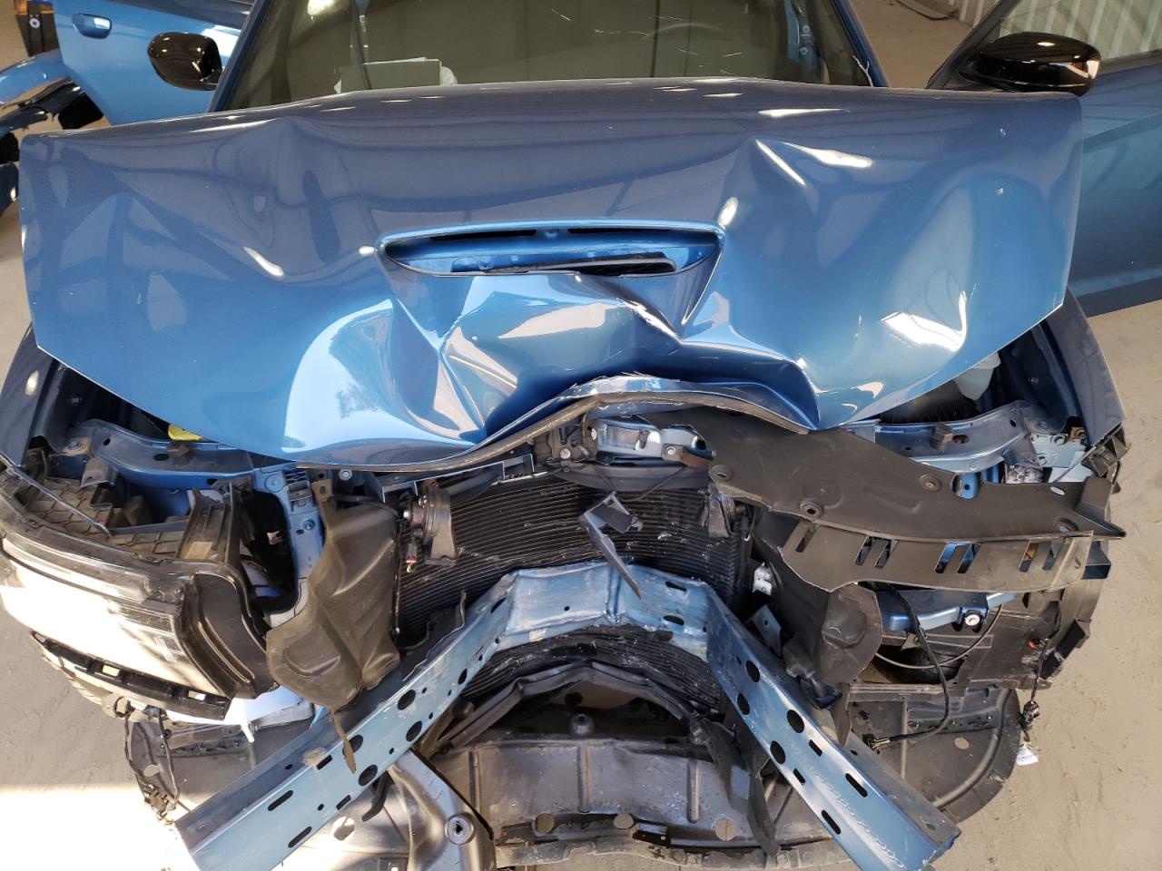 2020 Dodge Charger - Image 11
