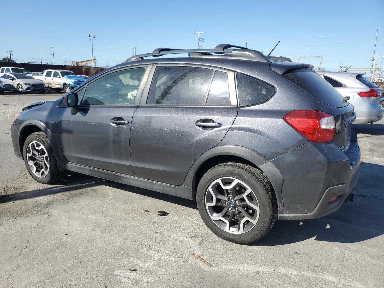 2017 Subaru XV - Image 2