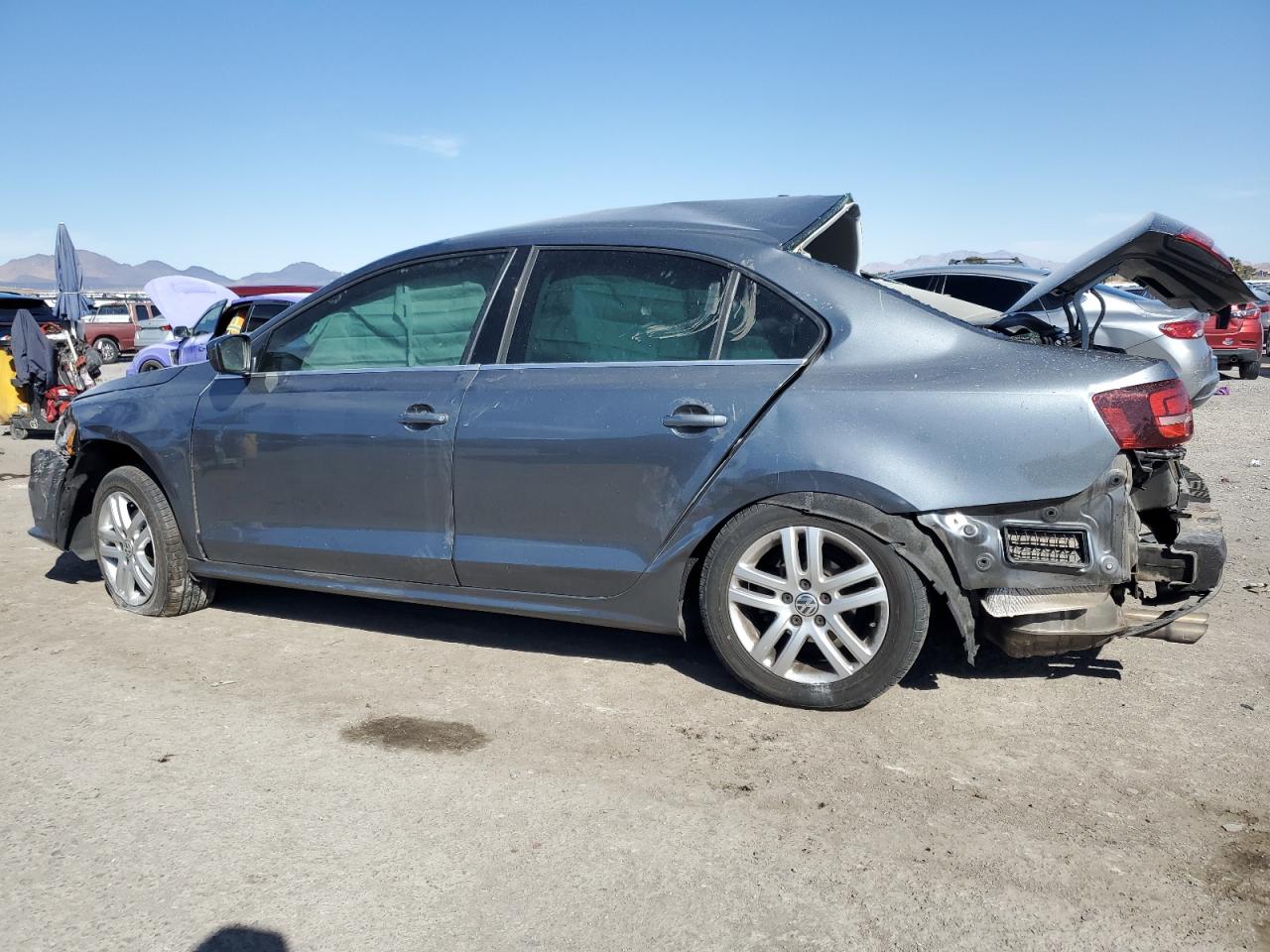 2017 Volkswagen Jetta - Image 2