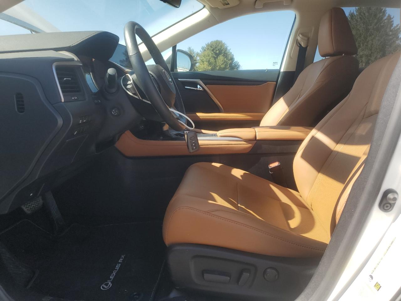 2021 Lexus RX - Image 7