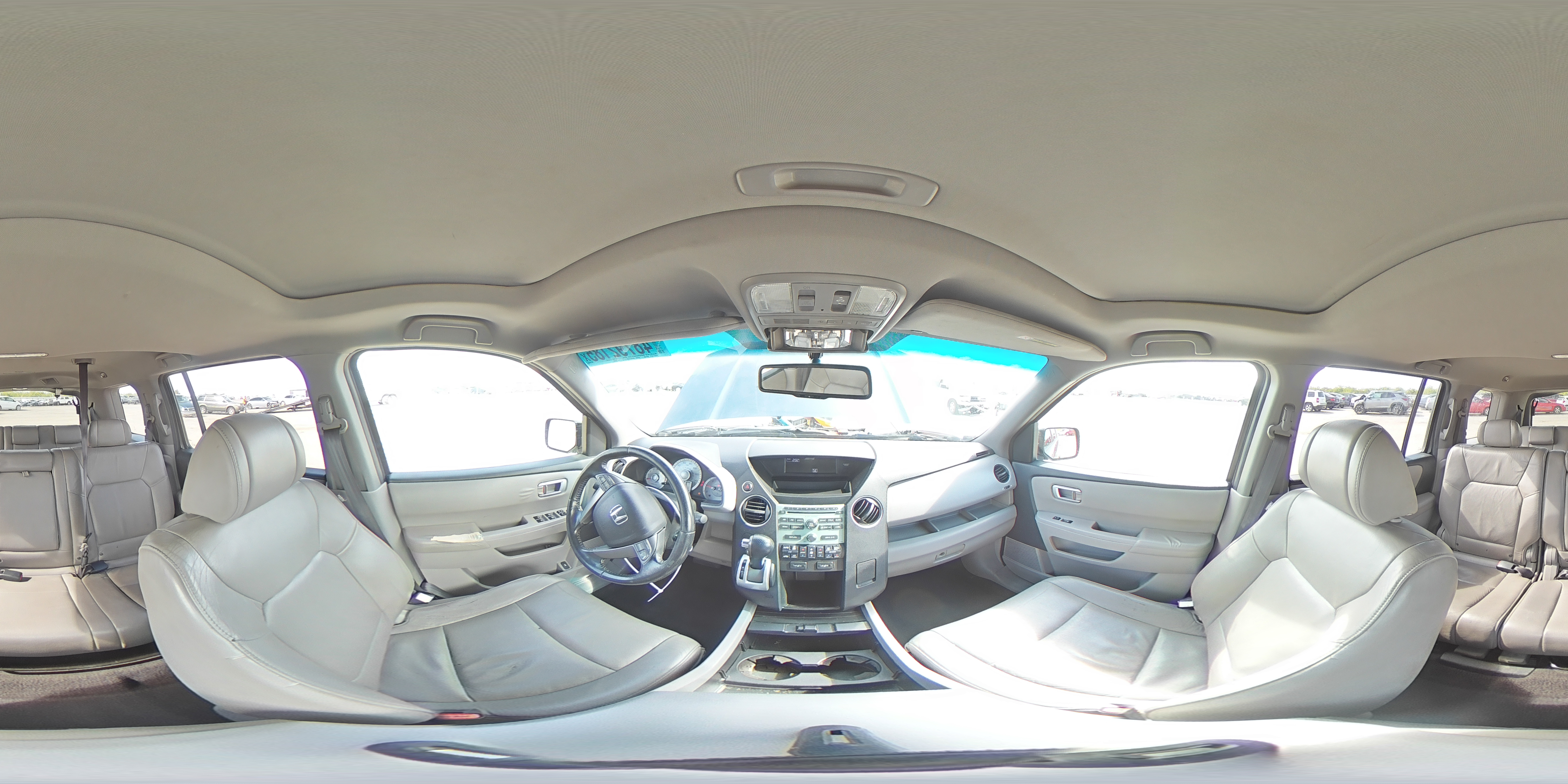2010 Honda Pilot - Image 14