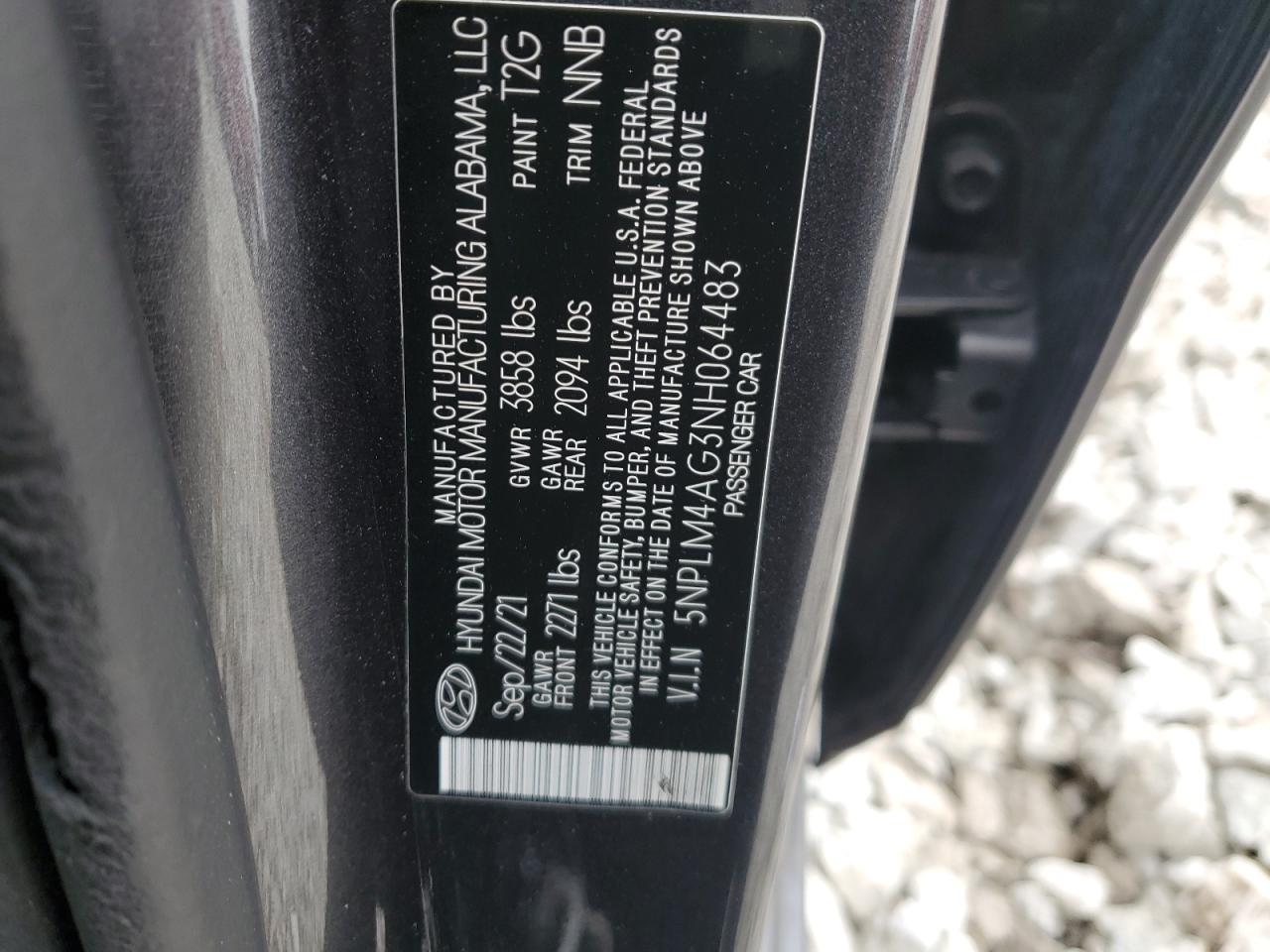 2022 Hyundai Elantra - Image 13