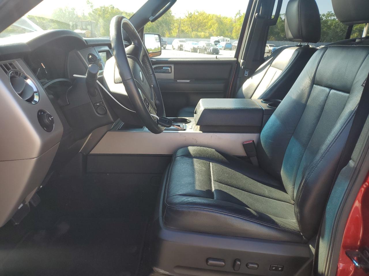 2017 Ford Expedition - Image 7