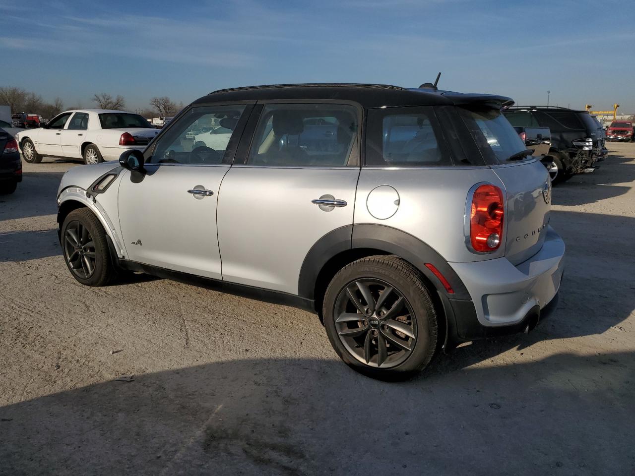 2014 MINI Cooper - Image 2