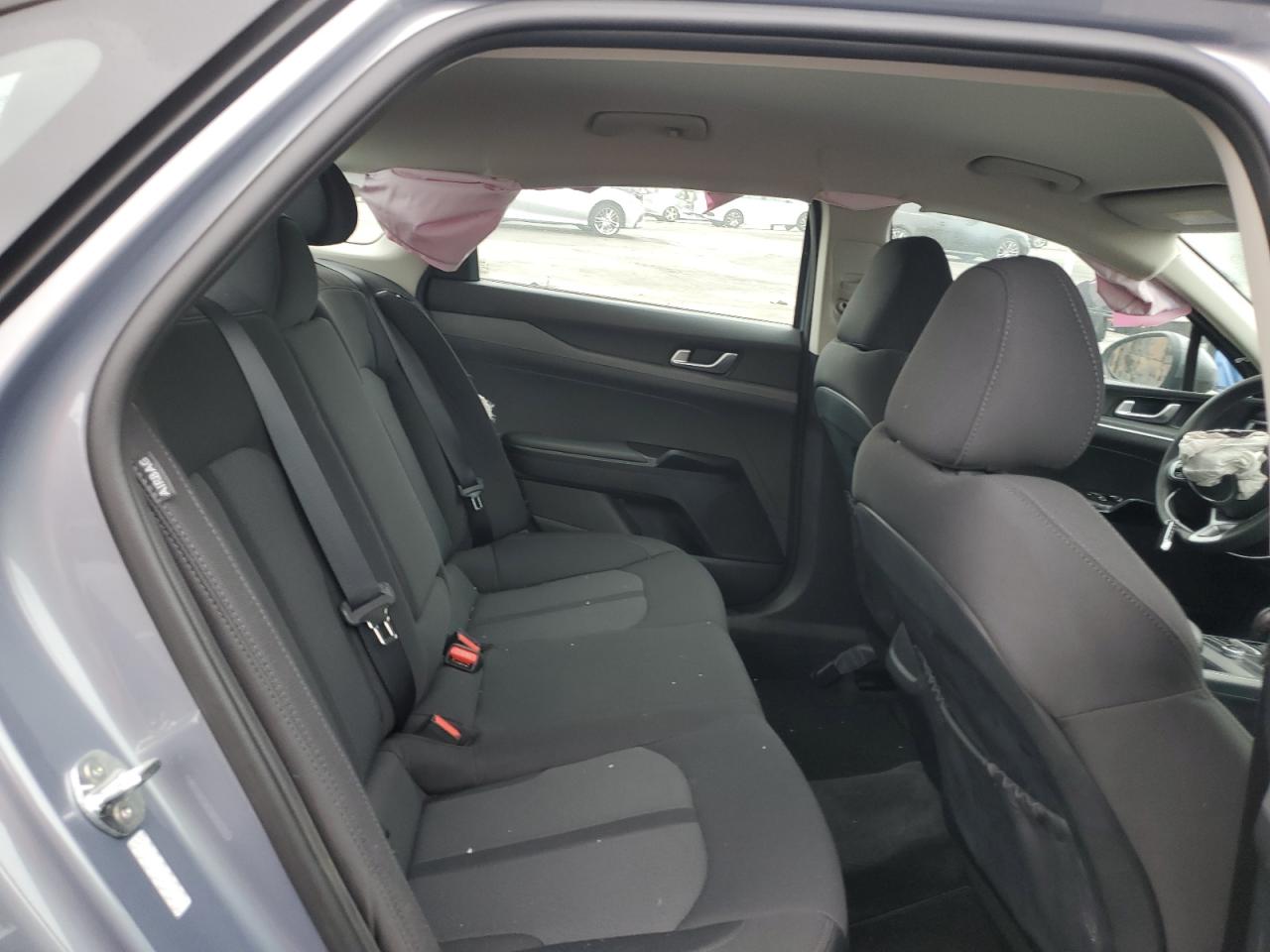2021 Kia K5 - Image 10