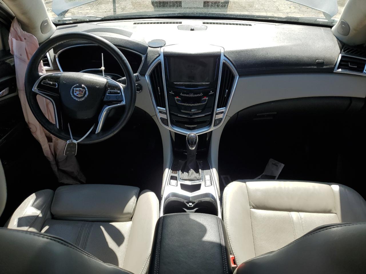2016 Cadillac SRX - Image 8