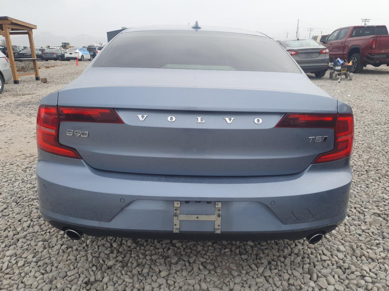 2018 Volvo S90 T5 Momentum VIN: LVY102MK9JP047122 Lot: 50156215