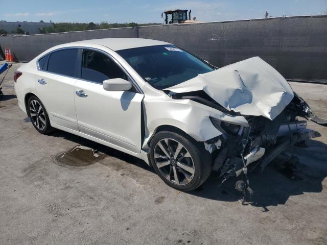  NISSAN ALTIMA 2017 Biały