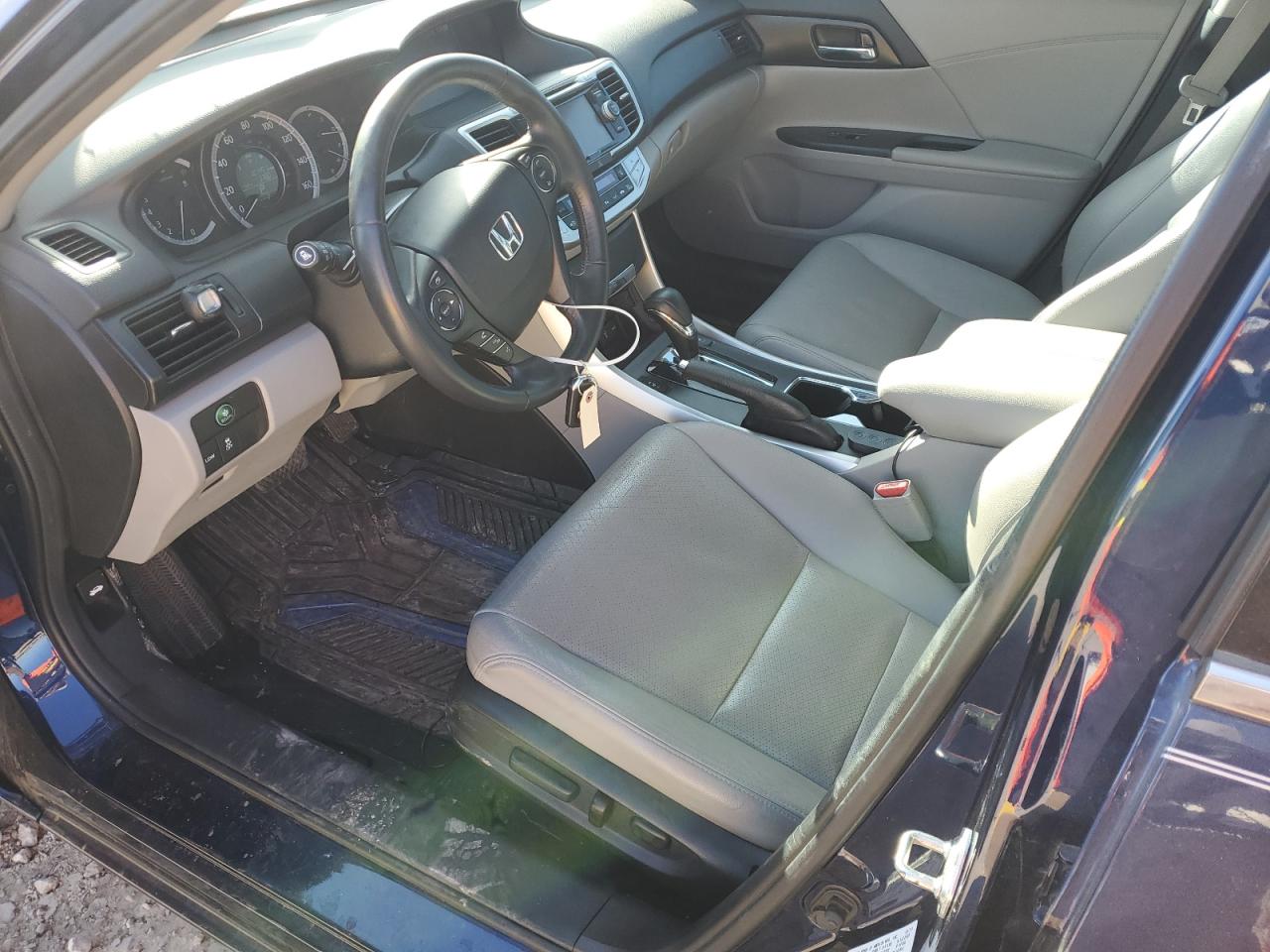 2013 Honda Accord - Image 7